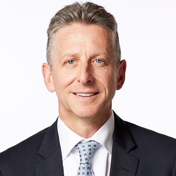 Darren-Steinberg-900x600-1